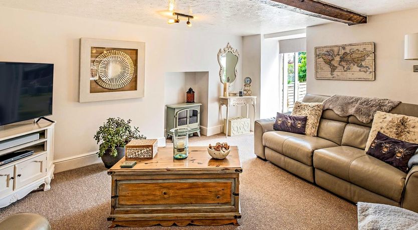 Photo of 3 Bed in Ventnor