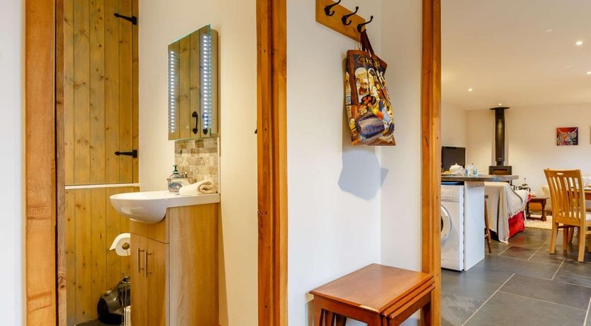 Photo of 2 Bed in Kingsbridge