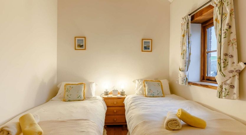 Photo of 2 Bed in Kingsbridge