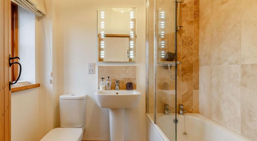 Photo of 2 Bed in Hope Cove