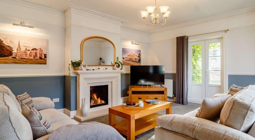 Photo of 5 Bed in Wisbech