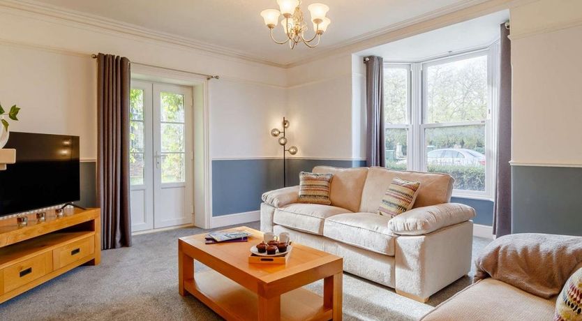 Photo of 5 Bed in Leverington