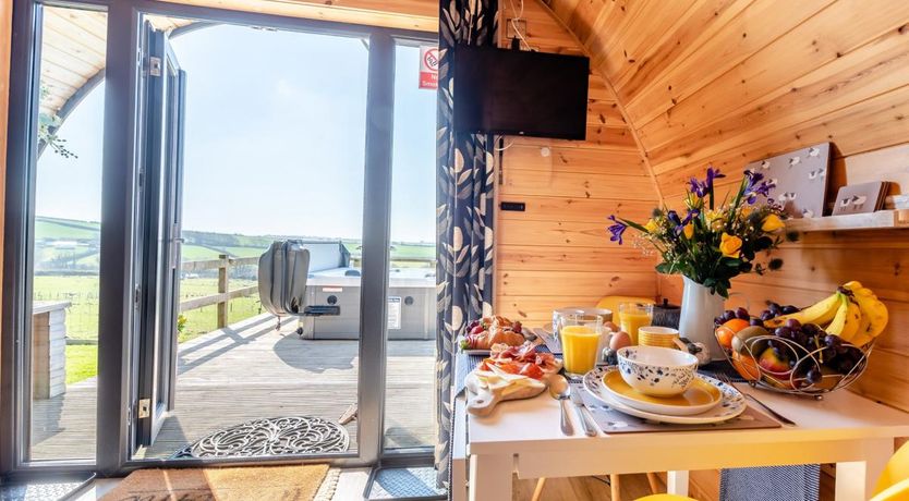 Photo of 1 Bed in Bratton Fleming