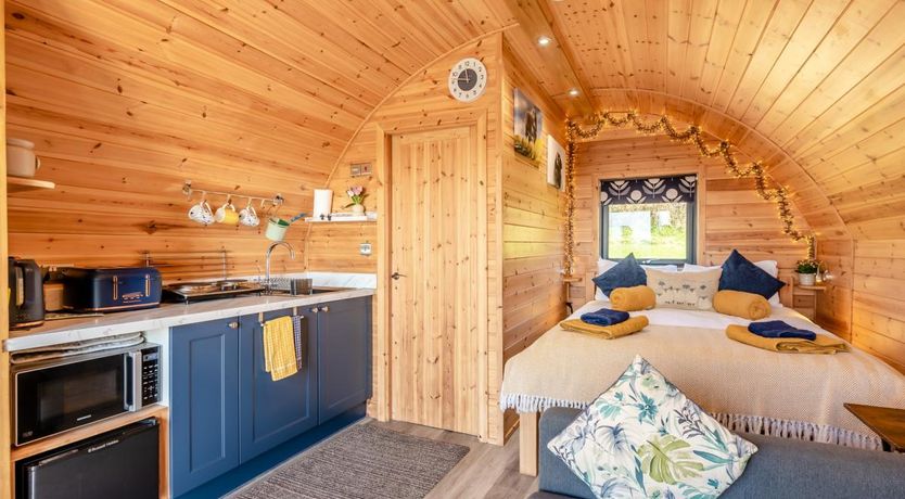 Photo of 1 Bed in Bratton Fleming