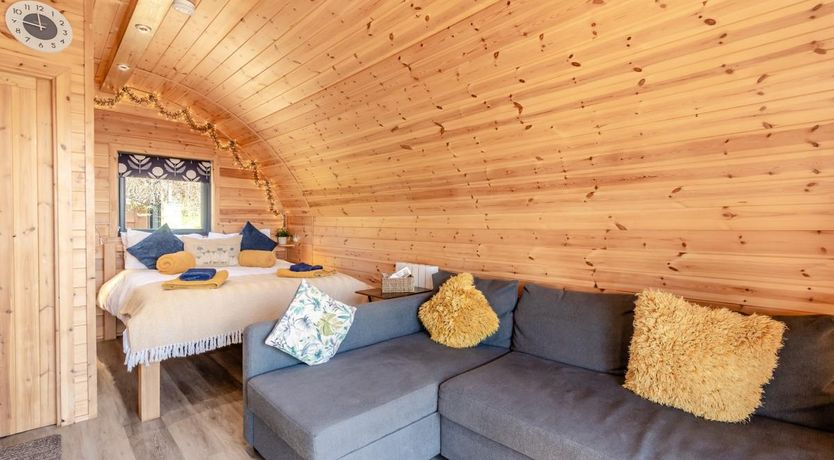 Photo of 1 Bed in Bratton Fleming