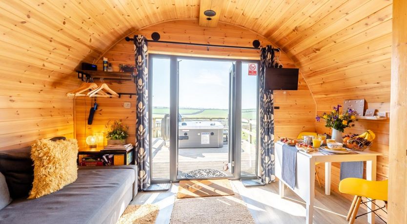 Photo of 1 Bed in Bratton Fleming