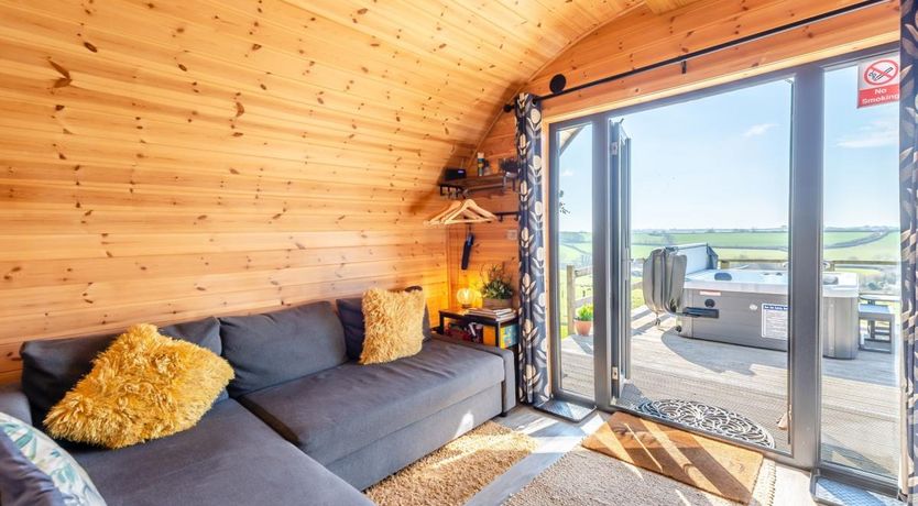 Photo of 1 Bed in Bratton Fleming