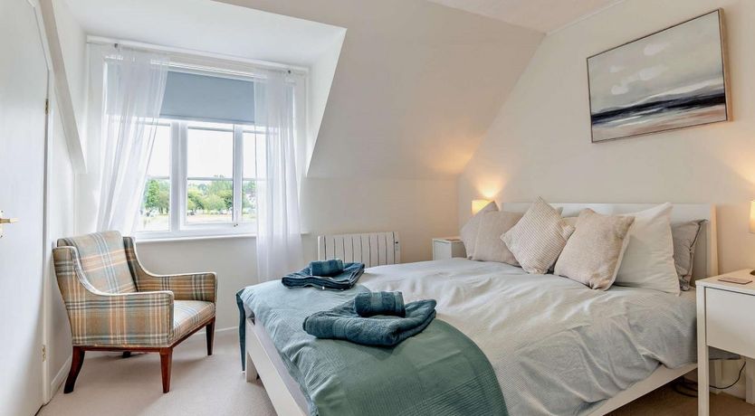 Photo of 3 Bed in South Cerney