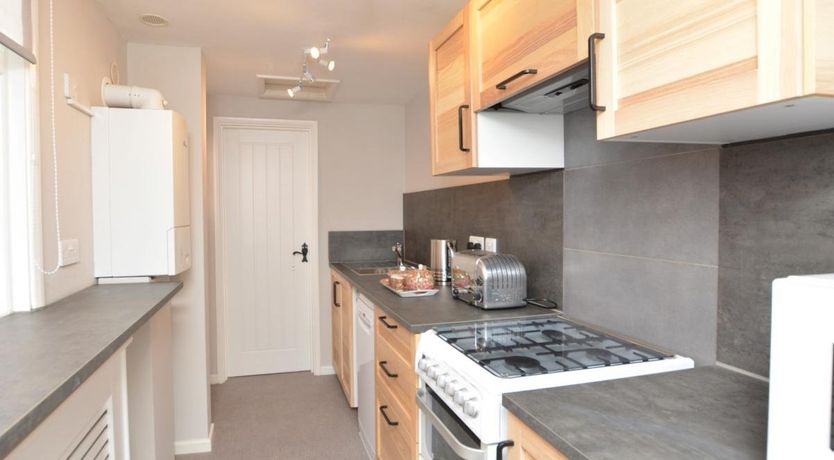 Photo of 2 Bed in Boston