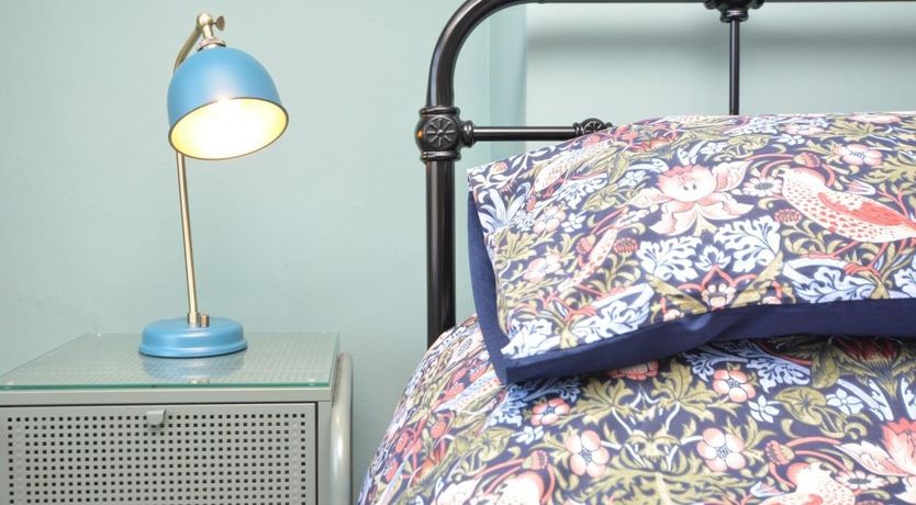 Photo of 2 Bed in Boston