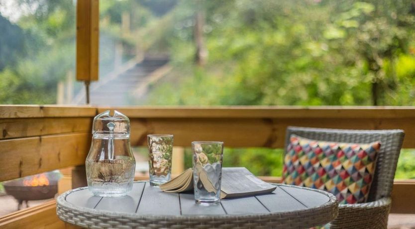 Photo of 1 Bed in Leighton