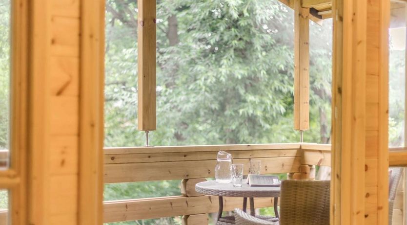 Photo of 1 Bed in Leighton