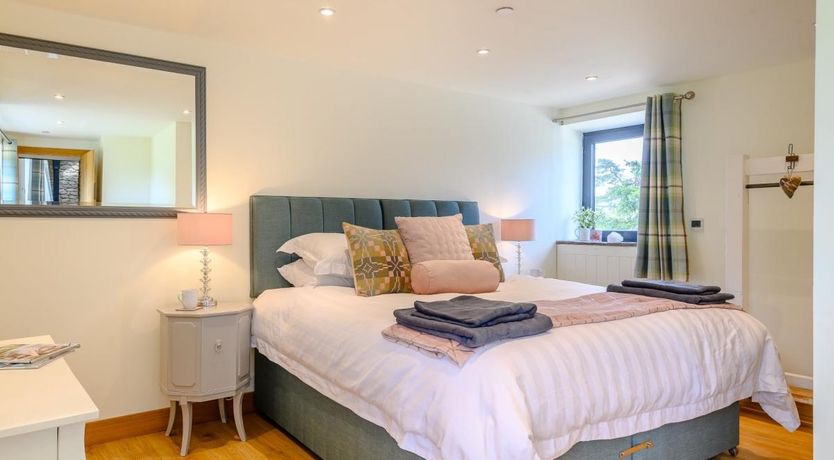 Photo of 3 Bed in Pontardawe