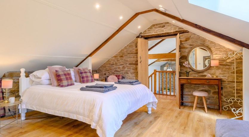 Photo of 3 Bed in Pontardawe