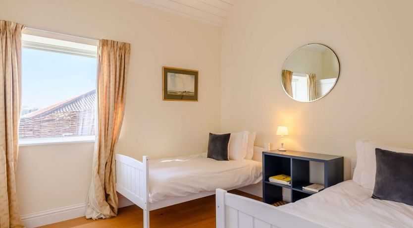 Photo of 2 Bed in Suffield