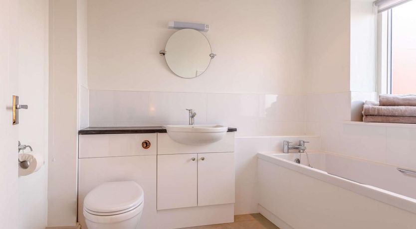 Photo of 2 Bed in Suffield