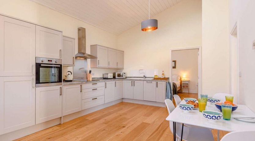 Photo of 2 Bed in Suffield