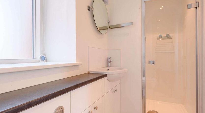 Photo of 2 Bed in Suffield