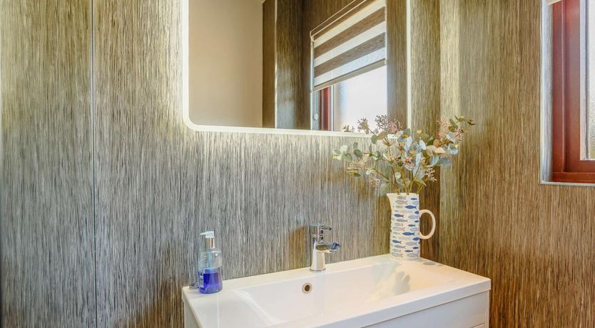 Photo of 2 Bed in Nairn