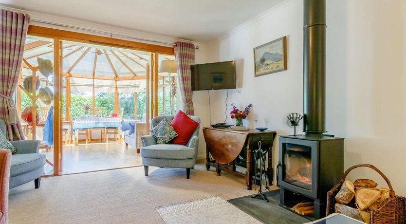 Photo of 3 Bed in Comrie