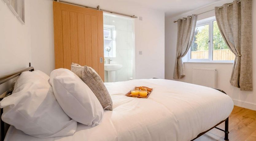 Photo of 2 Bed in Camerton