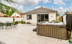Photo of in Hedon  (89596)