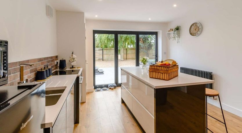 Photo of 2 Bed in Camerton