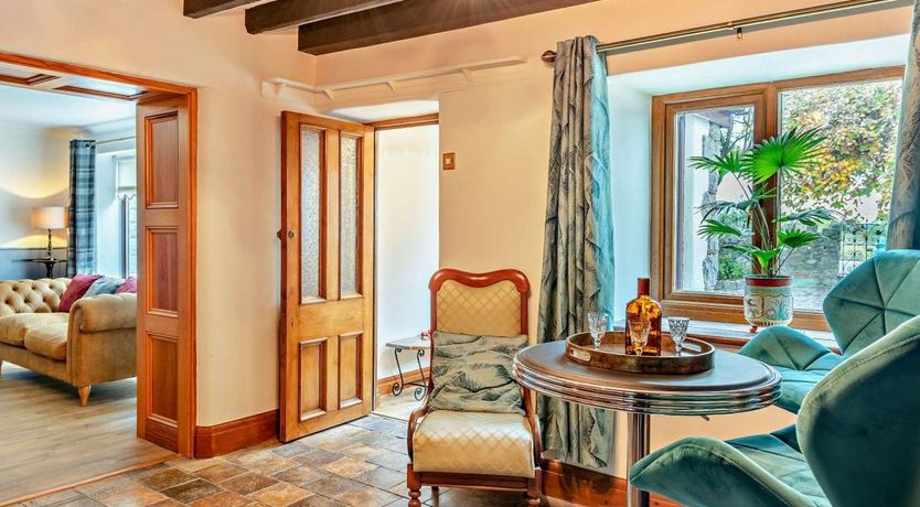 Photo of 3 Bed in Lloc