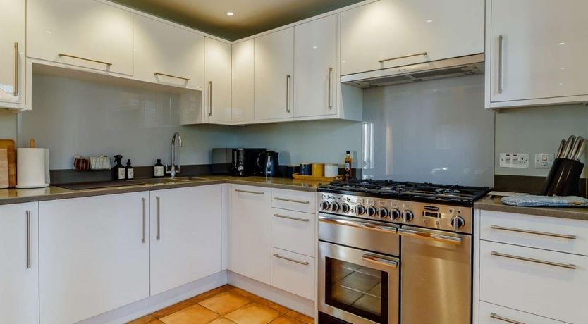 Photo of 3 Bed in Knodishall