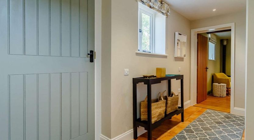 Photo of 3 Bed in Knodishall