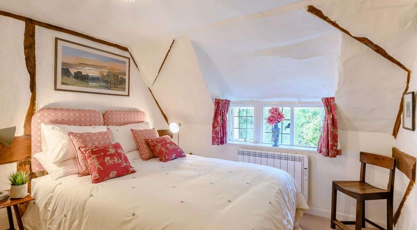 Photo of 2 Bed in Salisbury