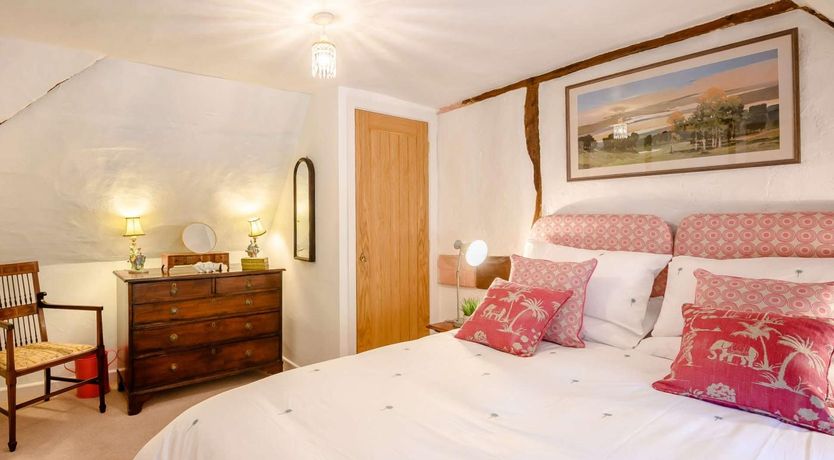 Photo of 2 Bed in Salisbury