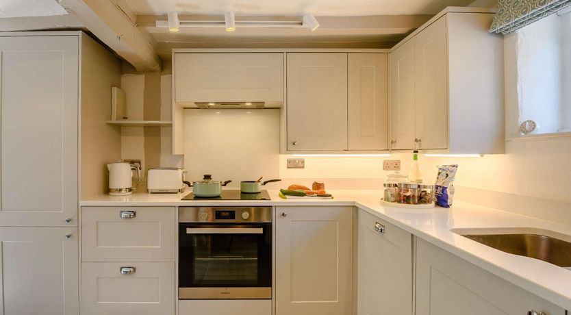 Photo of 2 Bed in Salisbury