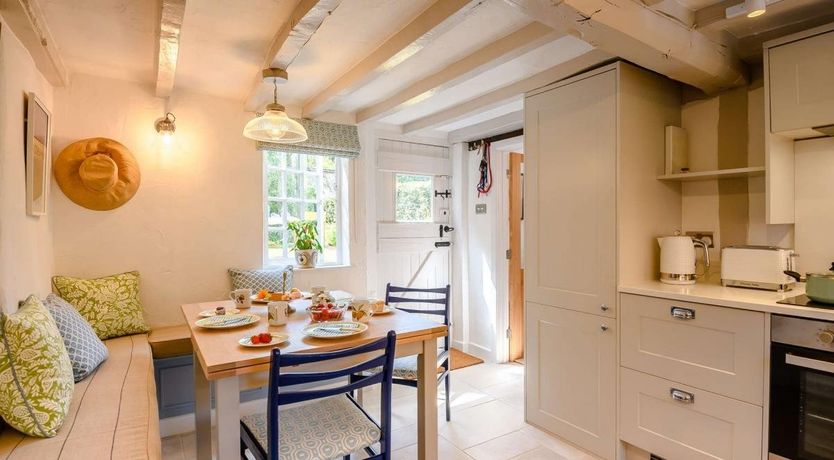 Photo of 2 Bed in Bodenham