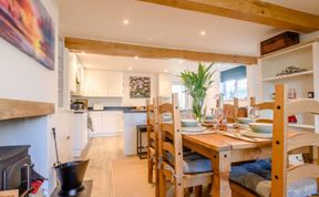 Photo of 3 Bed in Cheltenham