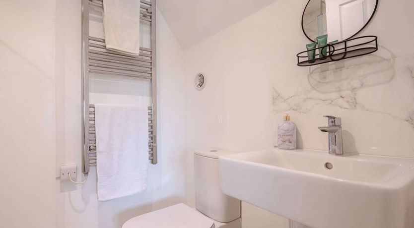 Photo of 3 Bed in Bourton-on-the-Water