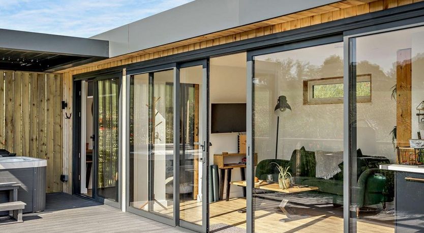 Photo of 1 Bed in Abberley