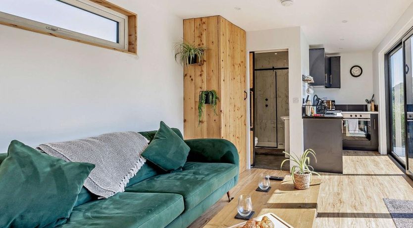 Photo of 1 Bed in Abberley