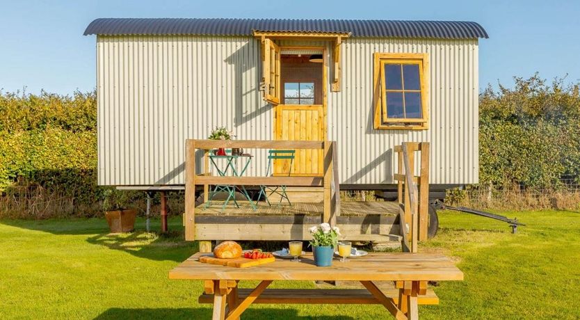 Photo of 1 Bed in Churchstanton