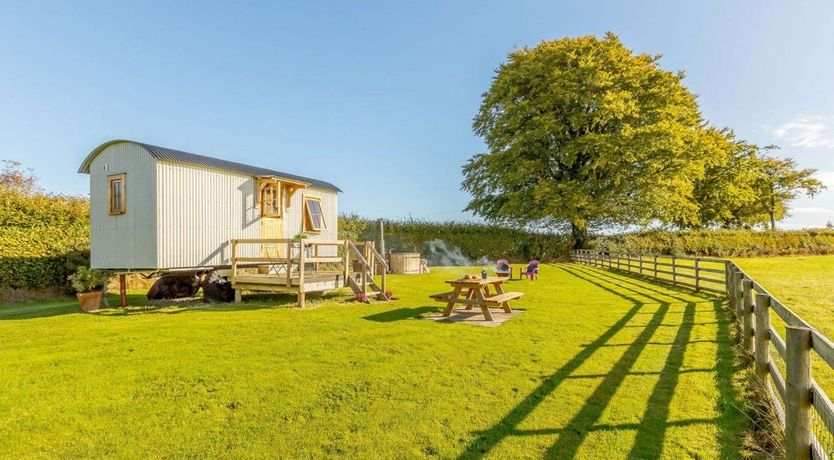 Photo of 1 Bed in Churchstanton