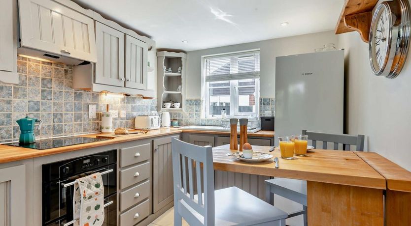 Photo of 4 Bed in Sea Palling