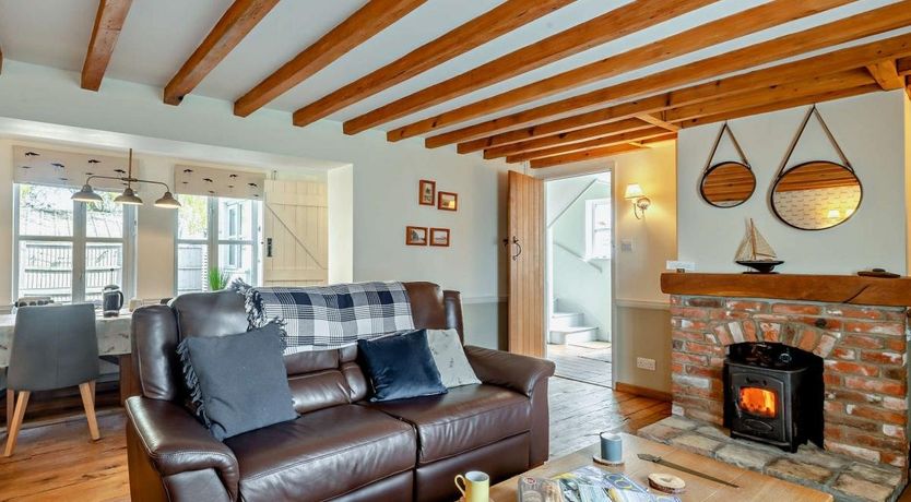 Photo of 4 Bed in Sea Palling