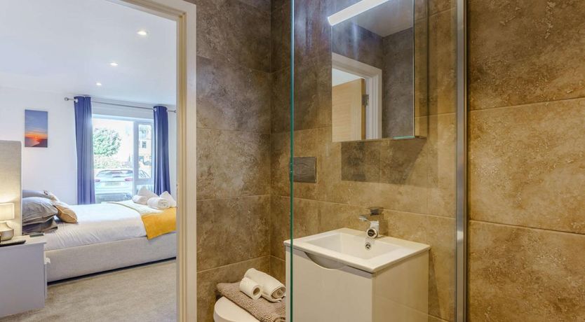 Photo of 2 Bed in Sandown