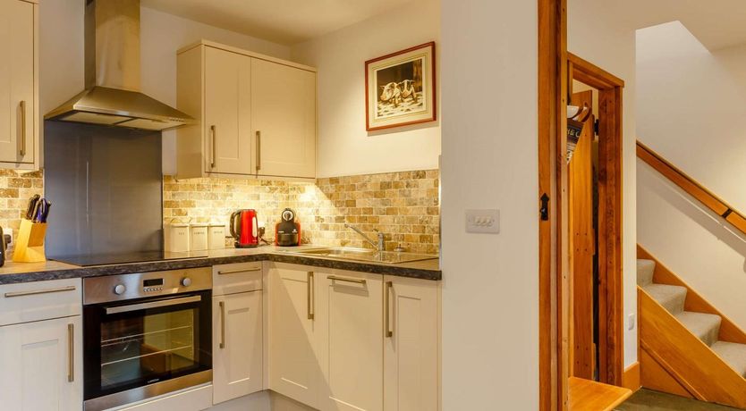 Photo of 2 Bed in Kingsbridge