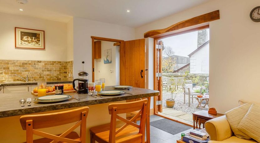 Photo of 2 Bed in Kingsbridge