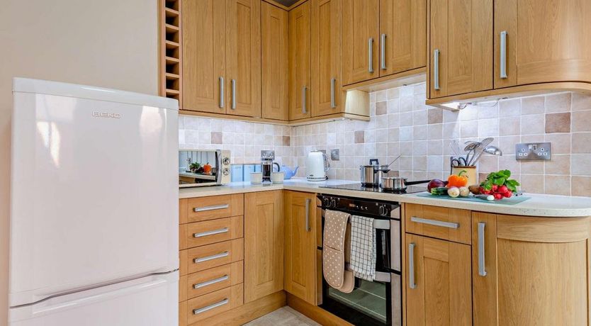 Photo of 2 Bed in Swanage