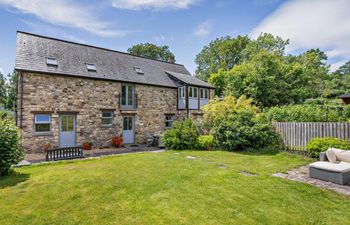 4 Bed in Gilwern Holiday Cottage