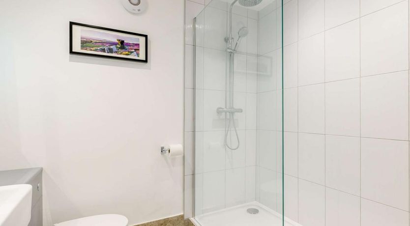 Photo of 1 Bed in Hope