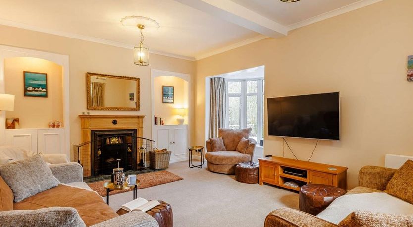 Photo of 4 Bed in Tummel Bridge