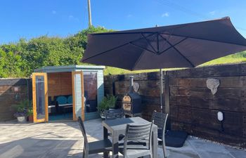 2 Bed in Blandford Forum Holiday Cottage